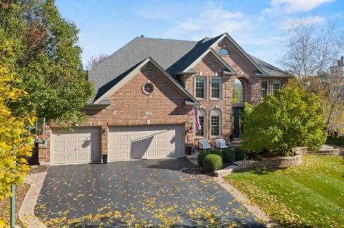 544 Arbor Ln, Oswego, IL 60543-7512
