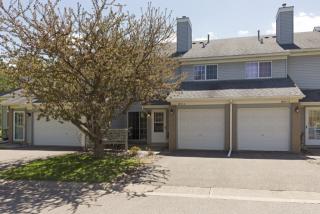 1855 Donegal Dr, Saint Paul MN 55125-3335 exterior