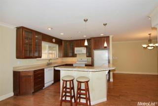 9005 Green River Way, Citrus Heights, CA 95662-4135