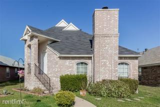 1818 Cool Springs Dr, Mesquite TX  75181-4746 exterior