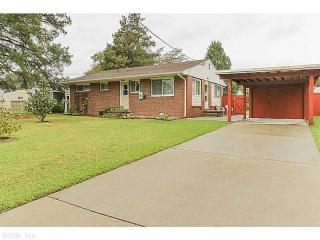 2452 Dominion Ave, Norfolk, VA 23518-3227