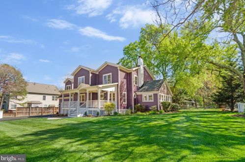 517 Madison St, Herndon, VA 20170-4507