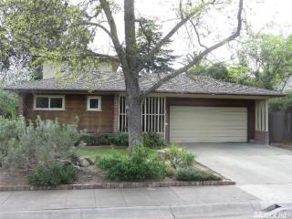 86 Euclid Ave, Stockton, CA 95204-3344