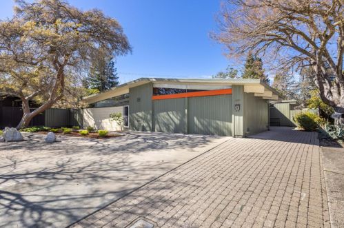 4034 Ben Lomond Dr, Palo Alto, CA 94306-4502