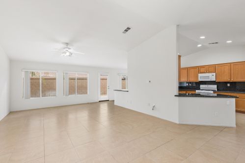 81157 La Reina Cir, Indio, CA 92201-6668