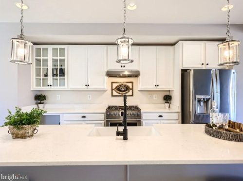 361 Marina Ave, Aberdeen MD  21001-4204 exterior