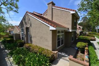 2 Georgetown, Irvine CA  92612-2644 exterior