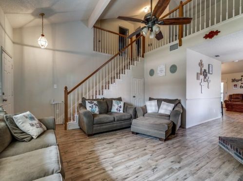 9037 Tyne Trl, Fort Worth TX  76118-7504 exterior