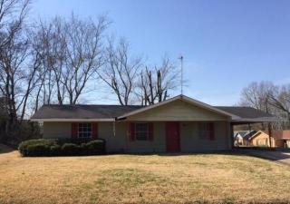 495 Hill Dr, Jackson, MS 39209-2160