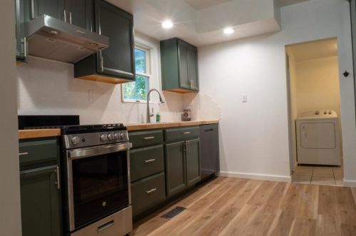 351 2 St, Bangor PA 18013-2512 exterior