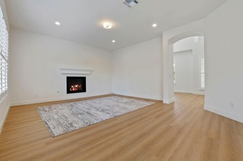 636 Stetson Dr, Valley Home CA  95361-8691 exterior