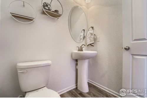 9735 Uravan St, Denver CO  80017 exterior