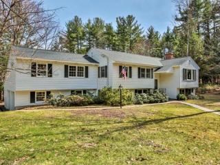 1 Mather Ln, Wilton, NH 03086-5948