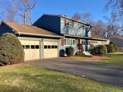 240 Timber Ln, Cheshire, CT 06410-2666