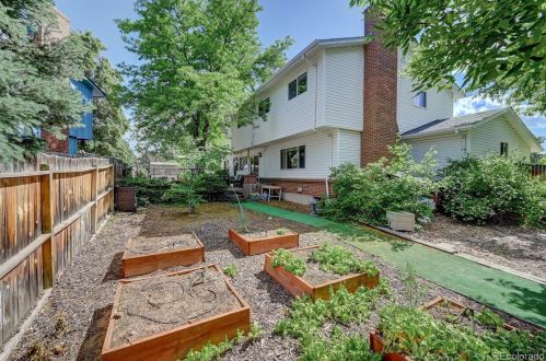 1616 Nile Ct, Aurora CO 80012-5224 exterior