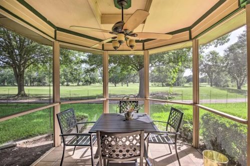 3333 Greenview Dr, Garland TX  75044-6931 exterior