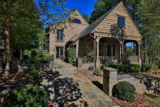113 Lawn Dr, Sunset, SC 29685-1850