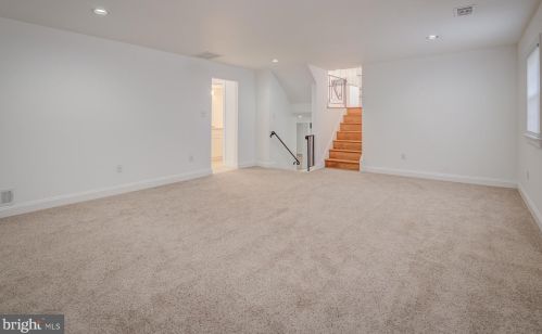 13309 Foxhall Dr, Silver Spring MD exterior