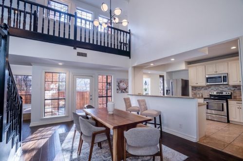 9630 Greenville Ave, Dallas TX 75243-6432 exterior