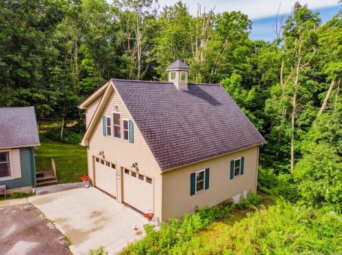19 Steven St, Killingly, CT 06239-3330