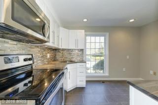7021 Leebrad St, Springfield VA  22151-3508 exterior