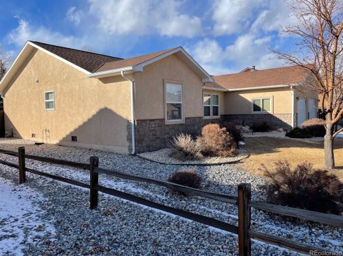 110 Mesa Cir, Salida, CO 81201-1706