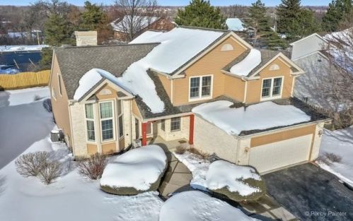 1530 Farmhill Dr, Barrington Hills, IL 60102
