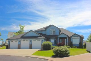 6715 Iroquois Dr, Spokane, WA 99208-9095