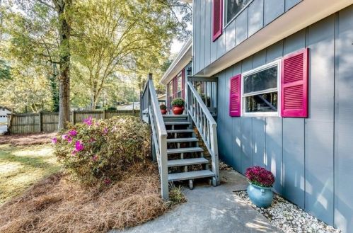 2991 Raintree Dr, Conyers GA  30094-2747 exterior