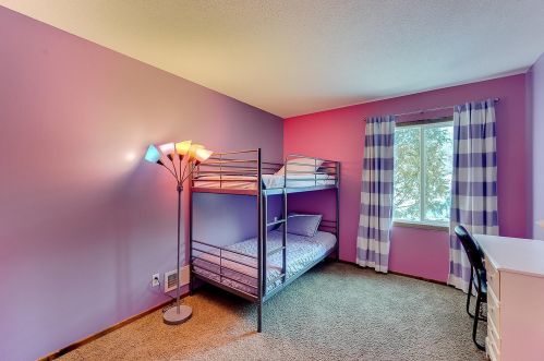 4012 Cinnabar Dr, Saint Paul MN  55122-2943 exterior