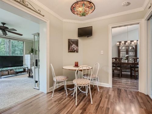 2269 Echo Hl Cir, Atlanta GA  30345-1902 exterior