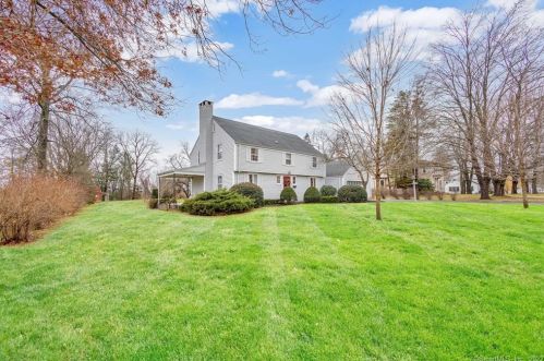 1675 Main St, Glastonbury, CT 06033-2961