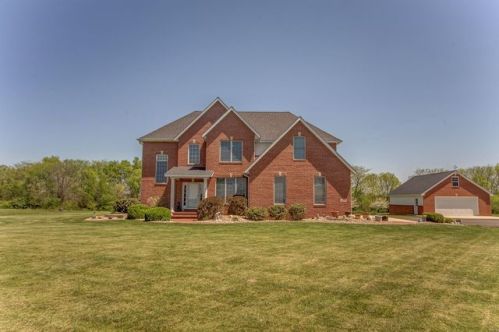 2758 Water Lily Ln, Grantfork, IL 62249-4722