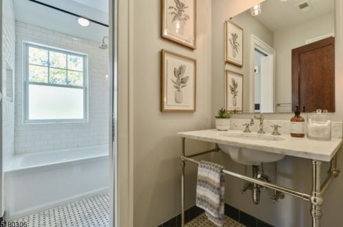 134 Maplewood Ave, Maplewood NJ  07040-1233 exterior