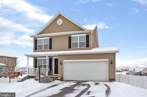 1234 Summit Run Ct, York, PA 17408-6367
