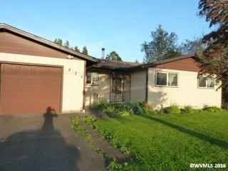 825 Washburn St, Brownsville, OR 97327-2016