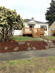3532 Ida St, Seattle, WA 98126-3240