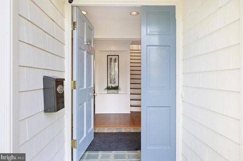 7 Armour Rd, Princeton, NJ 08540-3003