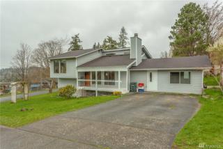 2013 34th St, Bellingham, WA 98229-6302