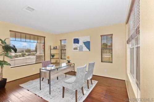 1718 Picket Fence Dr, Chula Vista CA  91915-1856 exterior