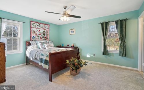 8138 Viola St, Springfield VA  22152-3626 exterior