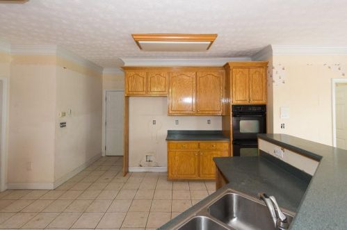 3071 Tower Way, Conyers GA 30012-2650 exterior