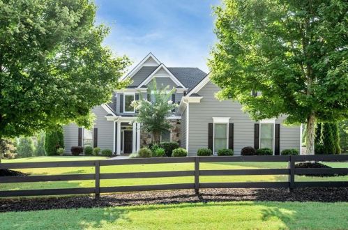 768 Fallwood Ct, Marietta, GA 30064-6228