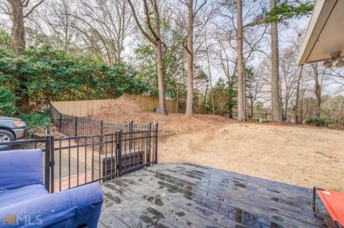 1250 Pine Knoll Ln, Conyers GA  30013-1246 exterior