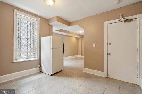 24 51 St, Philadelphia PA 19139-2726 exterior