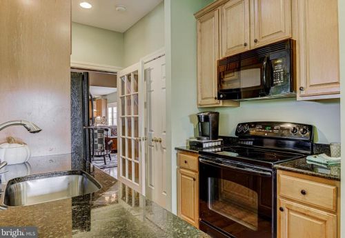 2407 Starcrest Dr, Silver Spring MD 20904-5459 exterior