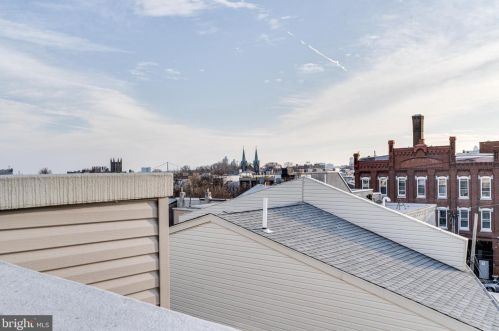 2162 Gordon St, Philadelphia PA 19132-4633 exterior