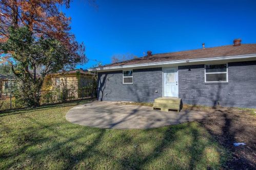 1426 Gillette St, Dallas TX  75217-1210 exterior