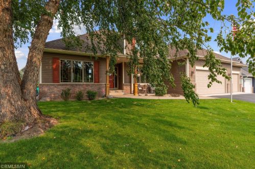 2337 132nd Ave, Minneapolis, MN 55449-2563