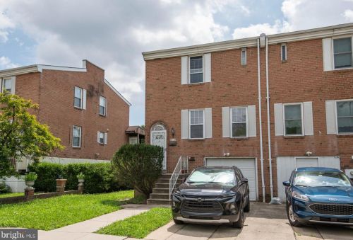 8118 Lindbergh Blvd, Philadelphia, PA 19153-1606